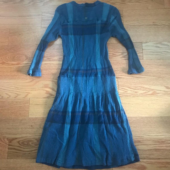 Prana Dress - Picture 3 of 4